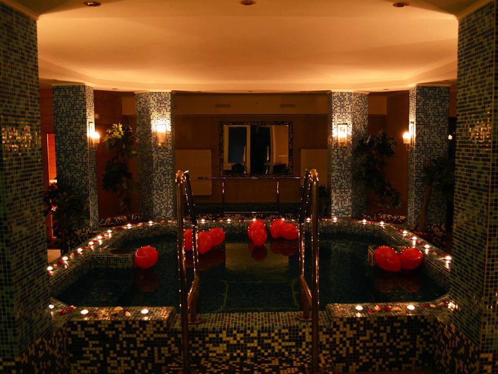לאיושמיז'ה Liza Aqua & Conference Hotel מראה חיצוני תמונה